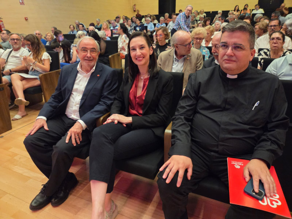 La Banda Municipal de Castelló clou el Dia del Donant de Càritas amb Ecos d'Espanya
