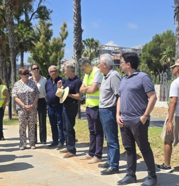 Oropesa del Mar recibe a la Subdelegada del Gobierno para revisar la regeneración del litoral y el aporte de arena