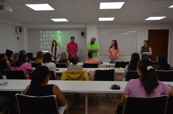 Vila-real clausura el curso de valenciano para personas recién llegadas con 30 alumnos formados