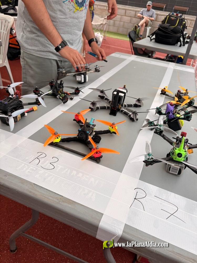 El V Open Nocturno DRL?A re�ne a pilotos nacionales e internacionales en una espectacular noche de competici�n FPV