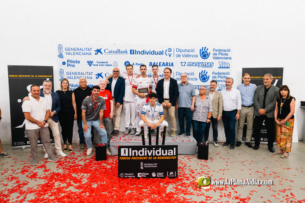 Marc Giner s'ha coronat campi� del segon Individual d'escala i corda davant de Salva Palau a Pelai