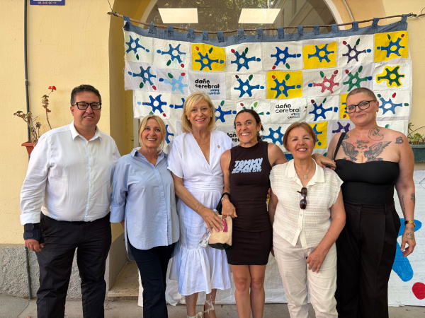 Castellón se compromete a financiar el centro CRAPPS de ATENEU con 100.000 euros anuales