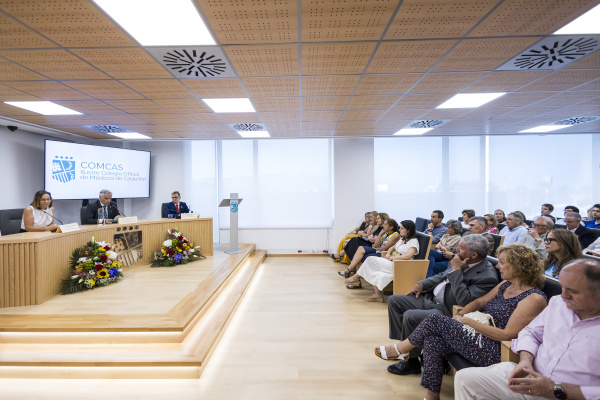El Colegio de Médicos de Castellón celebra el Día del Médico con homenaje a la profesión y a la trayectoria colegial