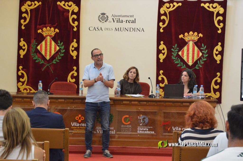 Vila-real avan�a en el nou Pla Director del Comer� Local amb diagn�stic participatiu que marca el full de ruta de futur