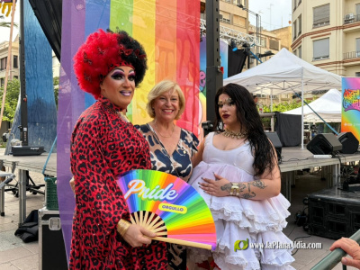 castellon-llena-huerto-sogueros-de-color-reivindicacion-y-diversidad-en-la-celebracion-del-orgull-lgtbi