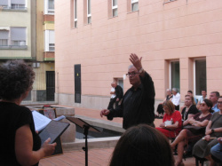 Intercanvi coral entre Castell� i Borriana al Jard� Arqueol�gic del Centre Municipal de Cultura La Merc� de Burriana