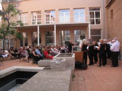 Intercanvi coral entre Castell� i Borriana al Jard� Arqueol�gic del Centre Municipal de Cultura La Merc� de Burriana