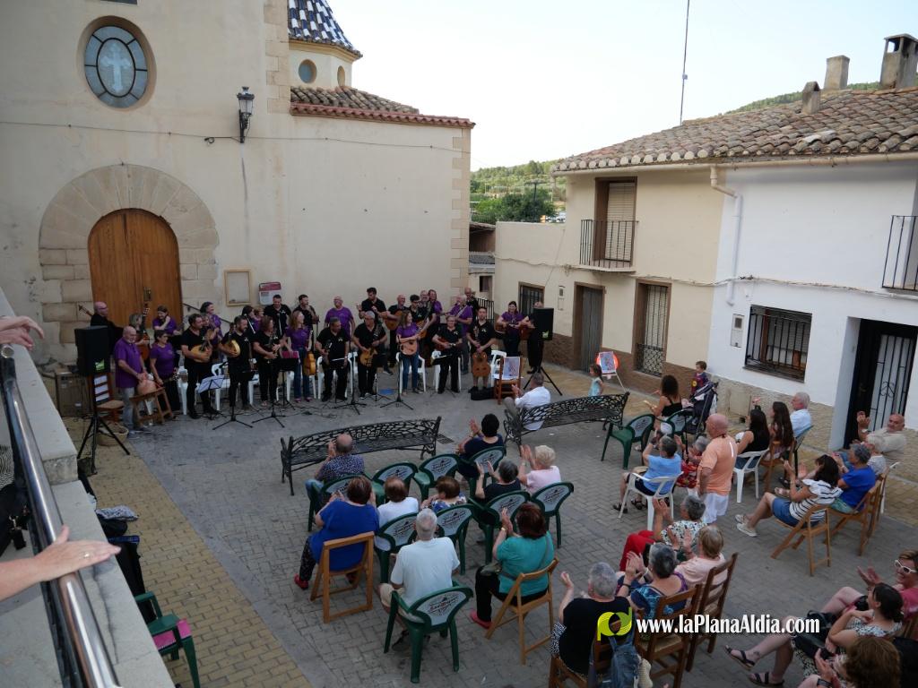 Encuentro de Rondallas en la Foya de l'Alcalat�n