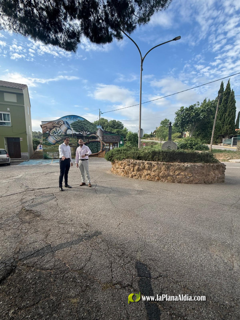 El PP aplaude la inversión de la Diputación en Navajas para mejorar la Plaza de la Iglesia y la del Matadero