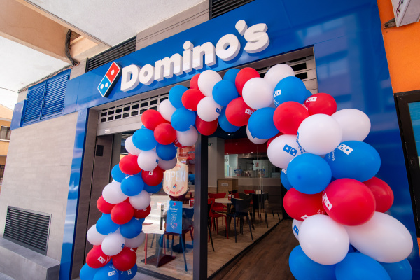 Domino's abre su primer restaurante en Guardamar del Segura y refuerza su presencia en la Comunidad Valenciana