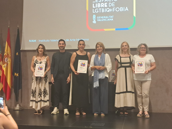 Moncofa rep el distintiu Espai Lliure de LGTBIQ+FÒBIA a la Comunitat Valenciana
