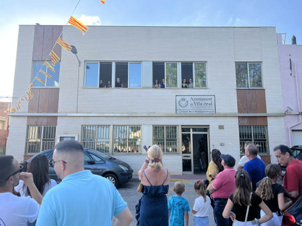 La entrega de la llave marca el inicio de las fiestas del Barri El Progrés en Vila-real