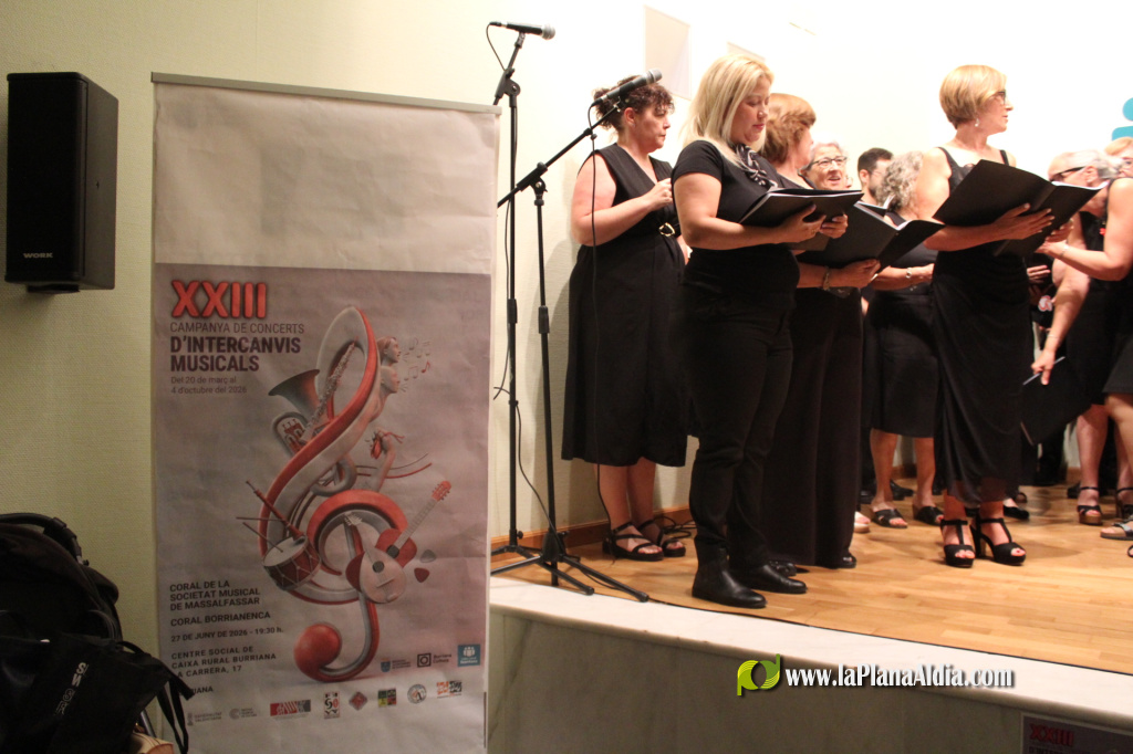 La Caixa Rural de Borriana acull el Concert d'Estiu de la Coral Borrianenca i la Societat Musical de Massalfassar