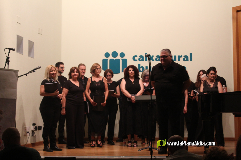 La Caixa Rural de Borriana acull el Concert d'Estiu de la Coral Borrianenca i la Societat Musical de Massalfassar