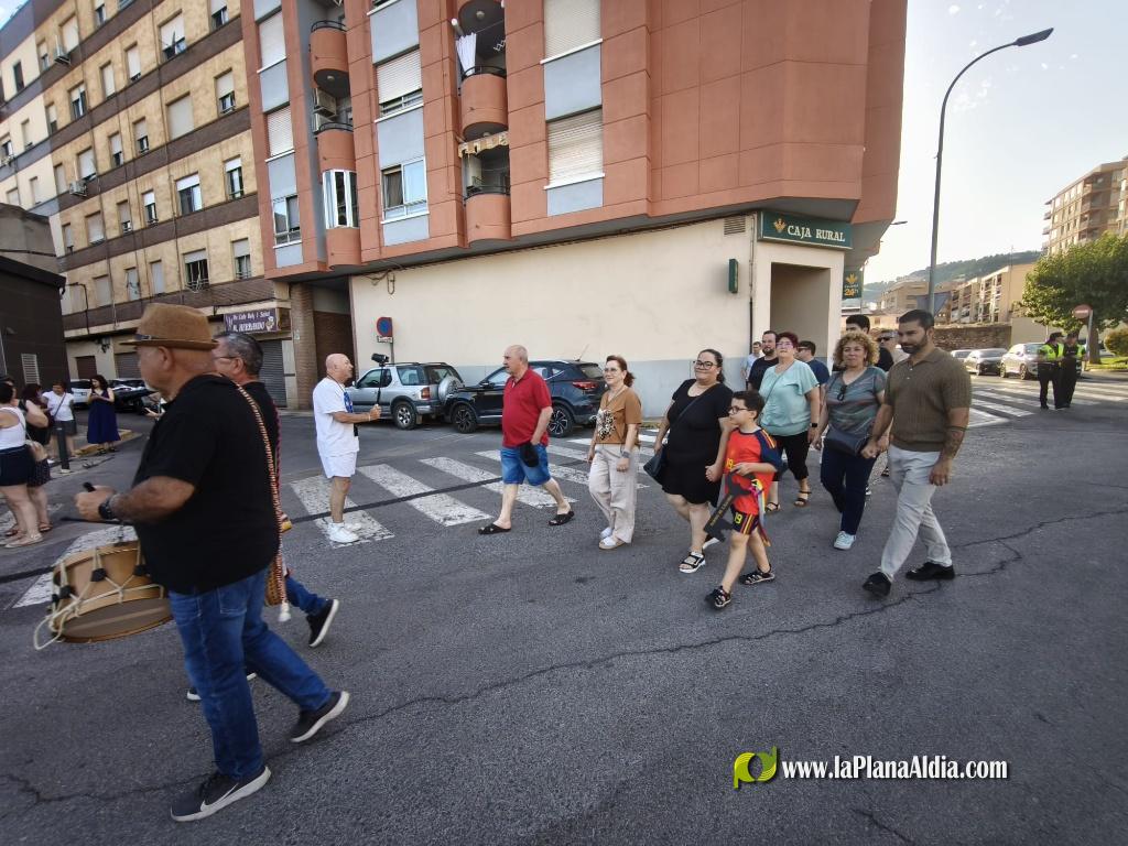 El Barrio La Bascula organiza sus fiestas tras recibir la llave del Barrio La Sangre