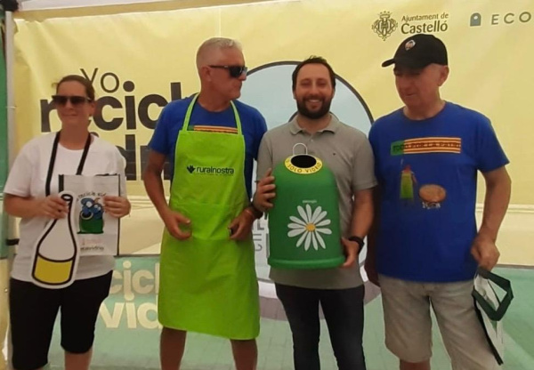 Sant Pere Recicla en Verd: casi 1.000 personas participan en la campaña de Ecovidrio durante las fiestas del Grao de Castellón