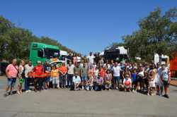 Sant Crist�fol reuneix uns quaranta vehicles a Vila-real amb la b�nedici� dels camions i una missa al Termet