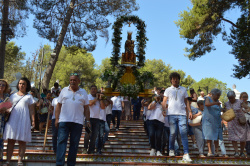 La Festa del Termet celebra la seua jornada matinal amb process� i perrat popular