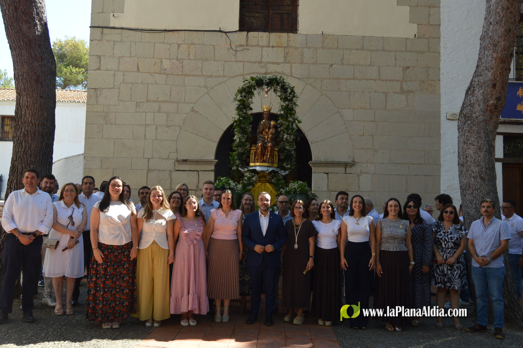 La Festa del Termet celebra la seua jornada matinal amb process� i perrat popular