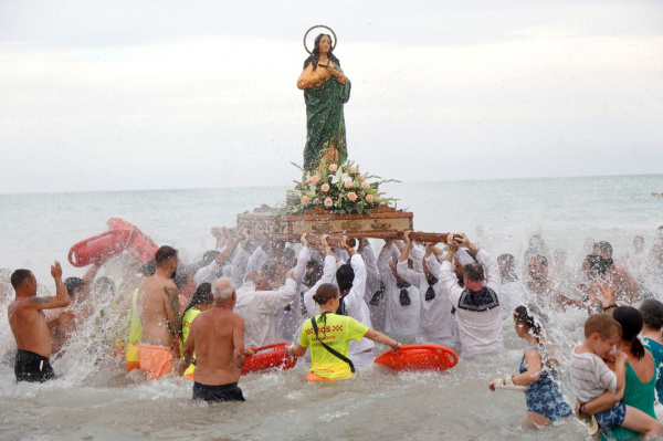 Moncofa se prepara para el Desembarco de Santa María Magdalena y unas fiestas patronales para todas las edades