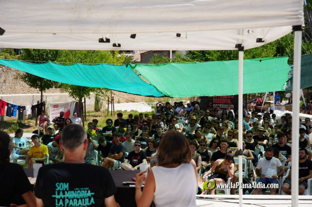 L'Empelt, encontre juvenil de l'Esquerra Independentista del Pa�s Valenci�, reuneix a cinc-cents joves a Muro