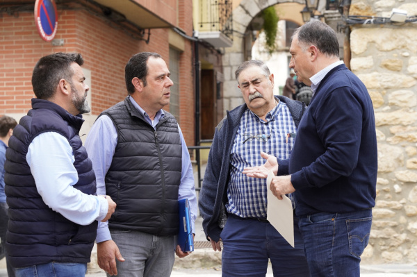 Una provincia protegida: Diputación refuerza Les Coves y En Rieres con cuatro cámaras de control de tráfico