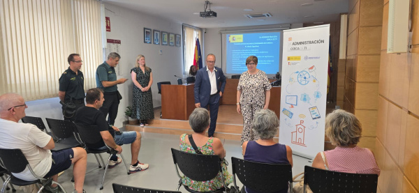 La Administración cerca de ti atiende a más de 850 personas en Castellón y emite 219 certificados digitales