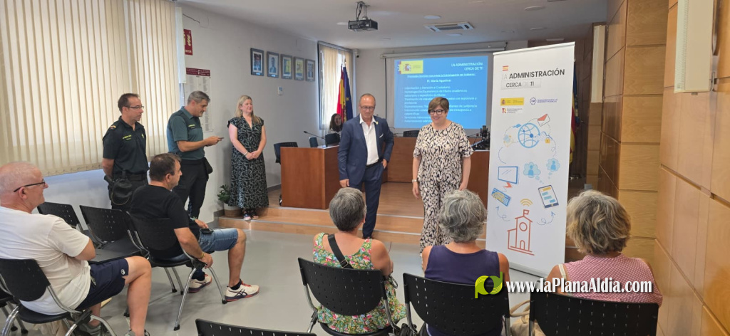 La Administración cerca de ti atiende a más de 850 personas en Castellón y emite 219 certificados digitales