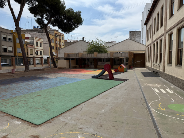El PP pide aprovechar el verano para resolver las incidencias de mantenimiento en los centros educativos de Vila-real
