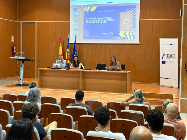 Castellón se prepara para el eclipse total de sol de 2026 con sesión de formación para 140 voluntarios