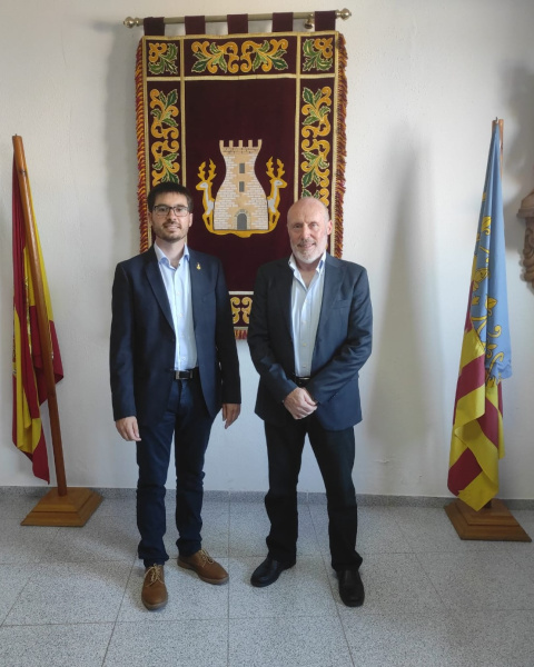 El PP exige gestión eficaz y transparencia para que Cervera del Maestre no siga perdiendo oportunidades
