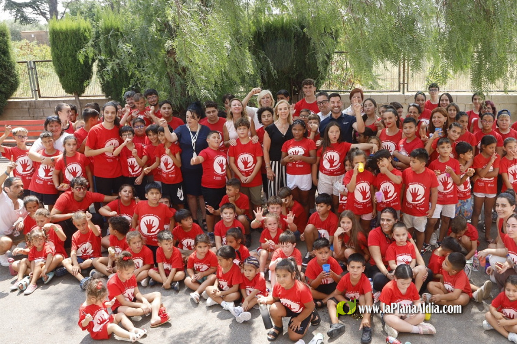 Begoña Carrasco clausura la Escuela de Verano de la Fundación Punjab en Castellón con la participación de 100 niños