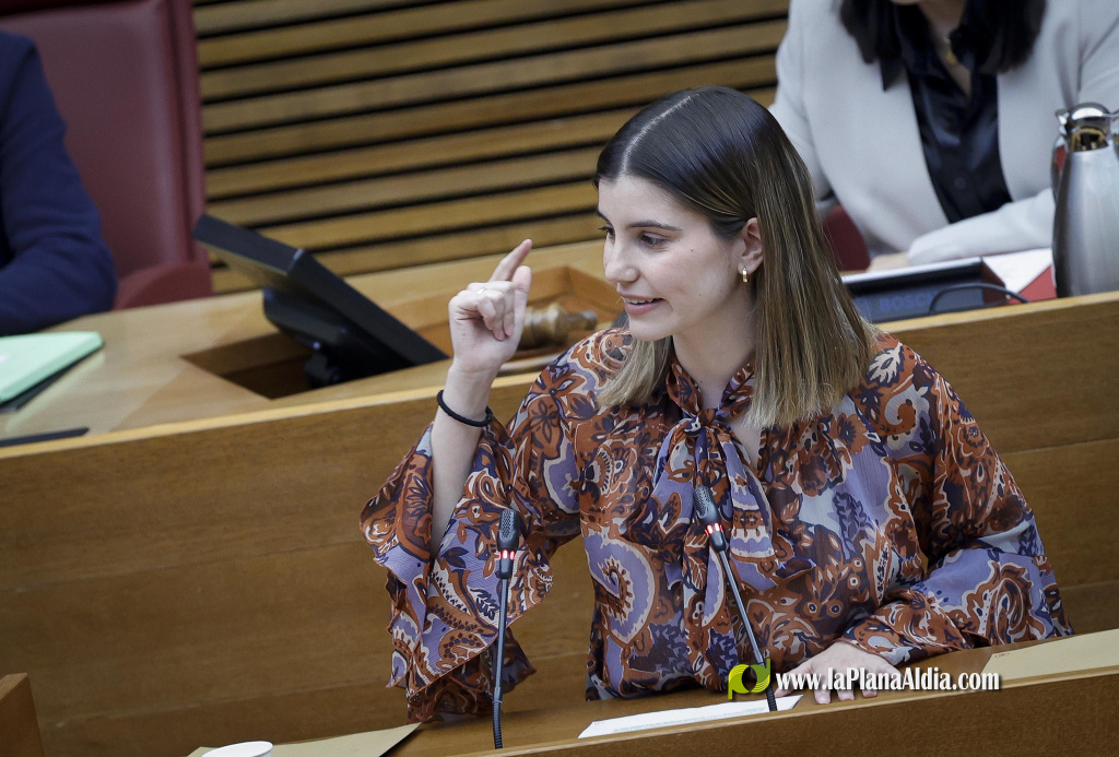 Peral denuncia migración errática de Sánchez y exige frenar la regularización y el reparto de menores