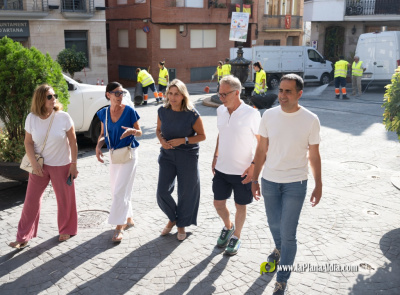 La Diputación de Castellón limpia 17 núcleos de población en 24 horas para recuperar la vida en calles, parques y plazas tras el incendio
