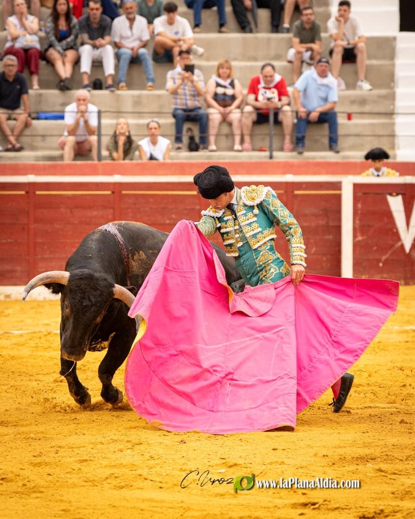 Ian Bermejo triunfa en su debut con picadores en Vilafranca y logra la espiga de plata de Calasparra