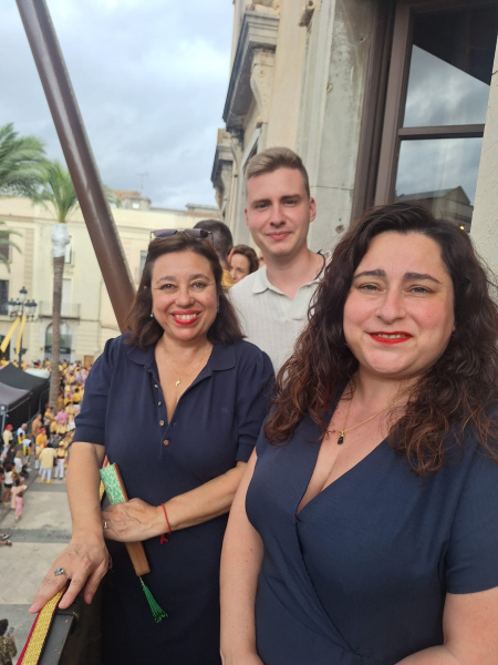 Vila-real participa en la Diada de les Neus de Vilanova i la Geltrú y refuerza los lazos con su ciudad hermana