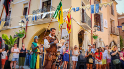 Onda inaugura un viatge a l'Edat Mitjana amb un gran desfil i un cap de setmana ple d'hist�ria