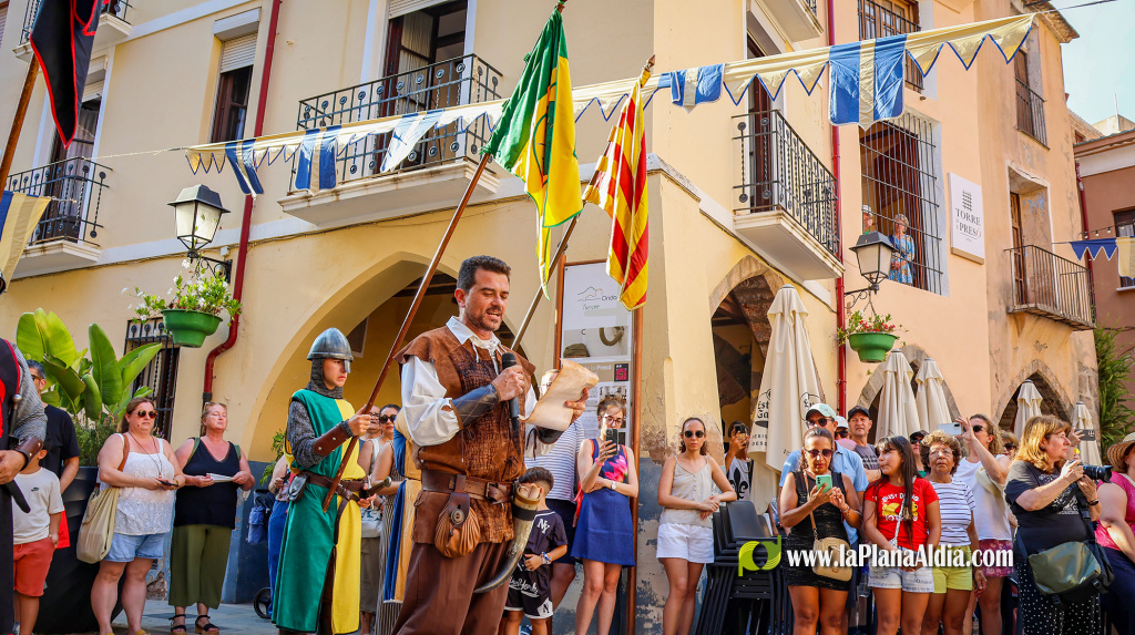 Onda inaugura un viatge a l'Edat Mitjana amb un gran desfil i un cap de setmana ple d'hist�ria