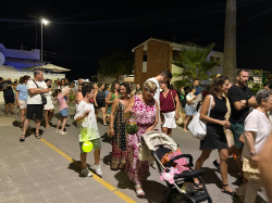 El Xixo Xixero omple de tradici� i ambient la Platja Casablanca amb una gran participaci�