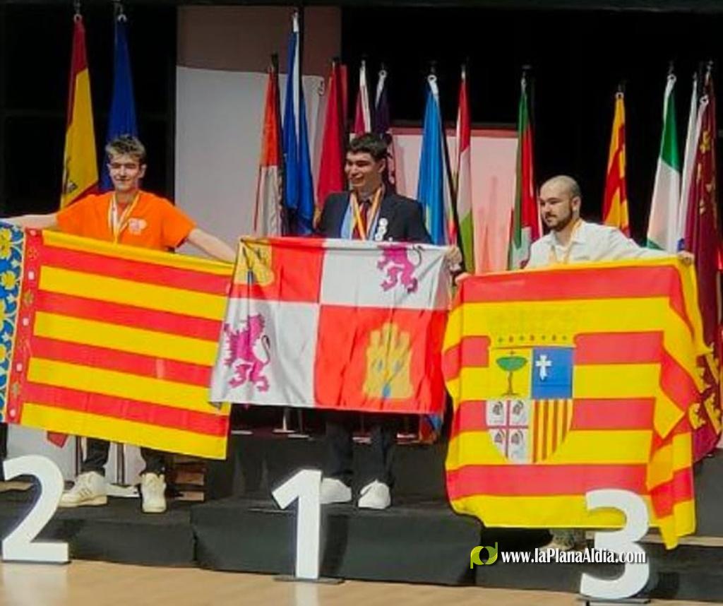 Plata en el Nacional de FP en Diseño Mecánico para el alcorino Pau Ramos Benages
