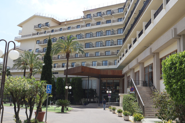 el-hotel-intelier-orange-de-benicassim-apuesta-por-la-climatizacion-sostenible