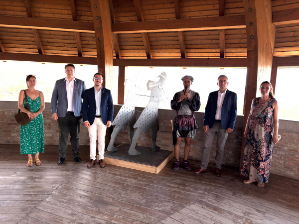 Castellón promociona su historia en Hungría y estrecha vínculos con Esztergom