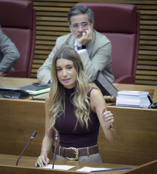 El Consell garanteix que ningú es quedi sense Bono Lloguer Jove i critica la gestió del Botànic