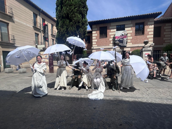Visitants lleva el teatro de calle de Castellón a la UNAM para el 33º Festival Internacional de Teatro Universitario (FITU)