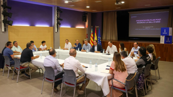 Ballester defiende una recuperación integral del territorio afectado por el incendio forestal de la Vall d'Uixó