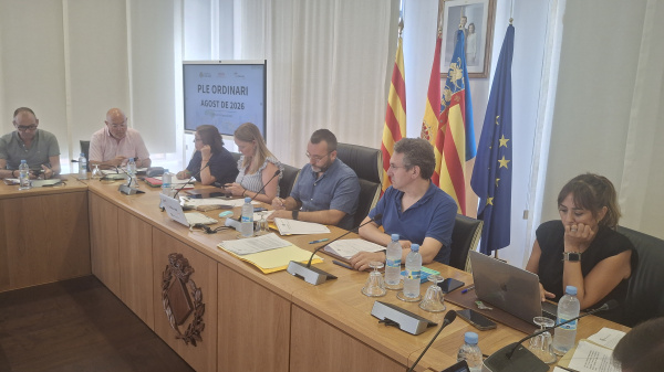 vila-real-cede-una-parcela-municipal-de-3-1-millones-a-la-generalitat-para-servicios-de-ensayo-y-formacion-agraria-paga-1-52-millones-a-proveedores-y-defiende-la-continuidad-del-punto-de-trobada-familiar-judicial-ademas-de-fijar-festivos-locales-para-20