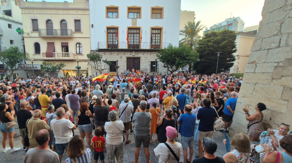 el-pp-de-vinaros-destaca-el-apoyo-multitudinario-a-ceuta-y-reafirma-su-compromiso-con-la-unidad-de-espa-a