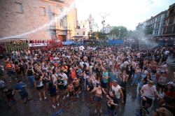 Burriana d�na el tret d'eixida a les Festes de la Miseric�rdia 2026 amb l'Entrada de Penyes i l'Esclafit