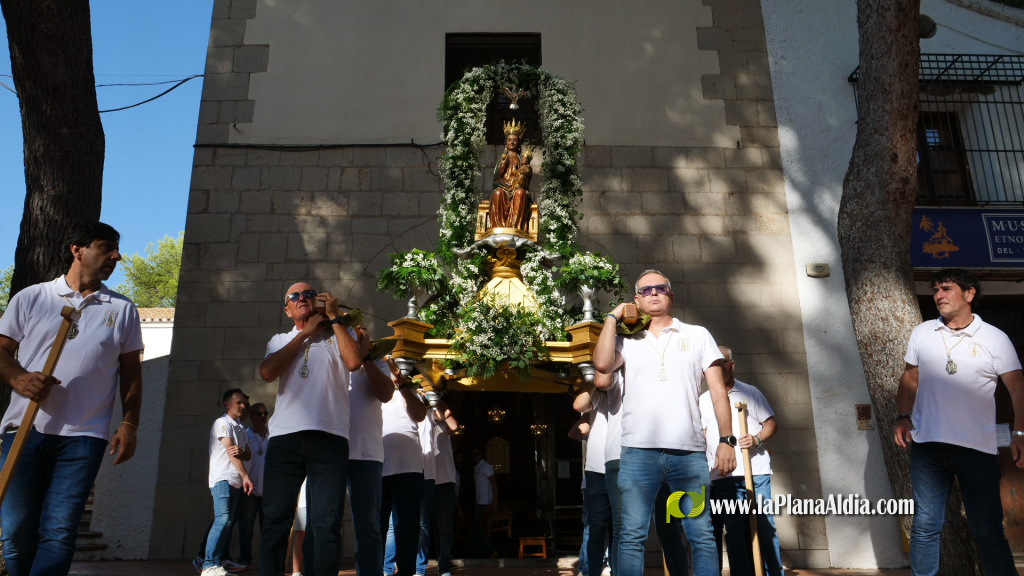 La Mare de D�u de Gr�cia protagonitza una process� a Vila-real amb recorregut ampliat i ofrena de flors