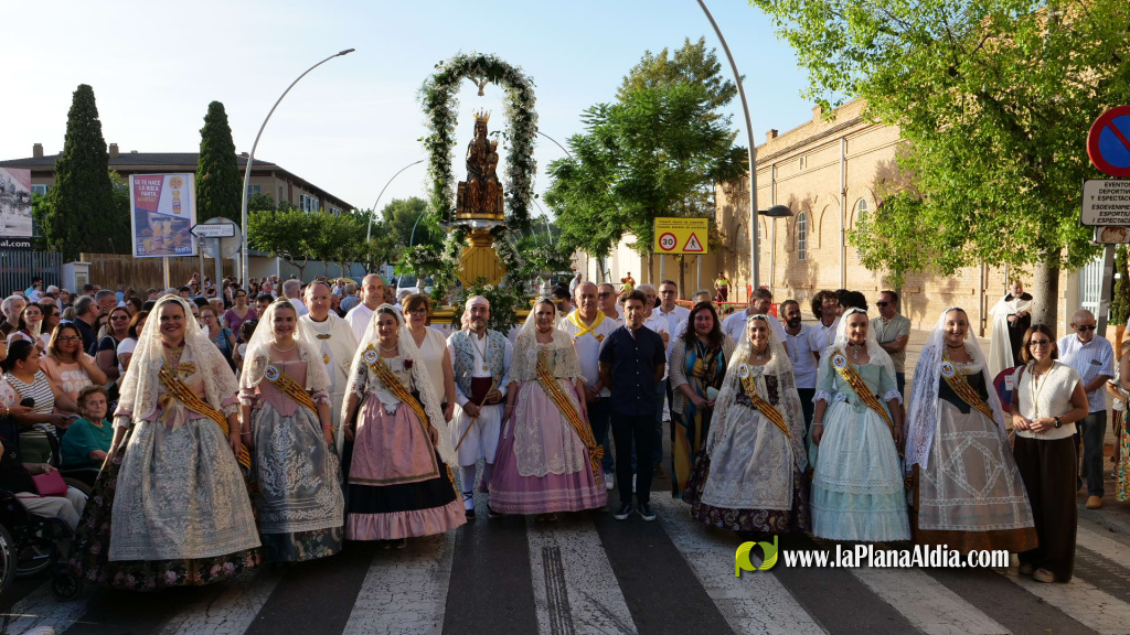 La Mare de D�u de Gr�cia protagonitza una process� a Vila-real amb recorregut ampliat i ofrena de flors